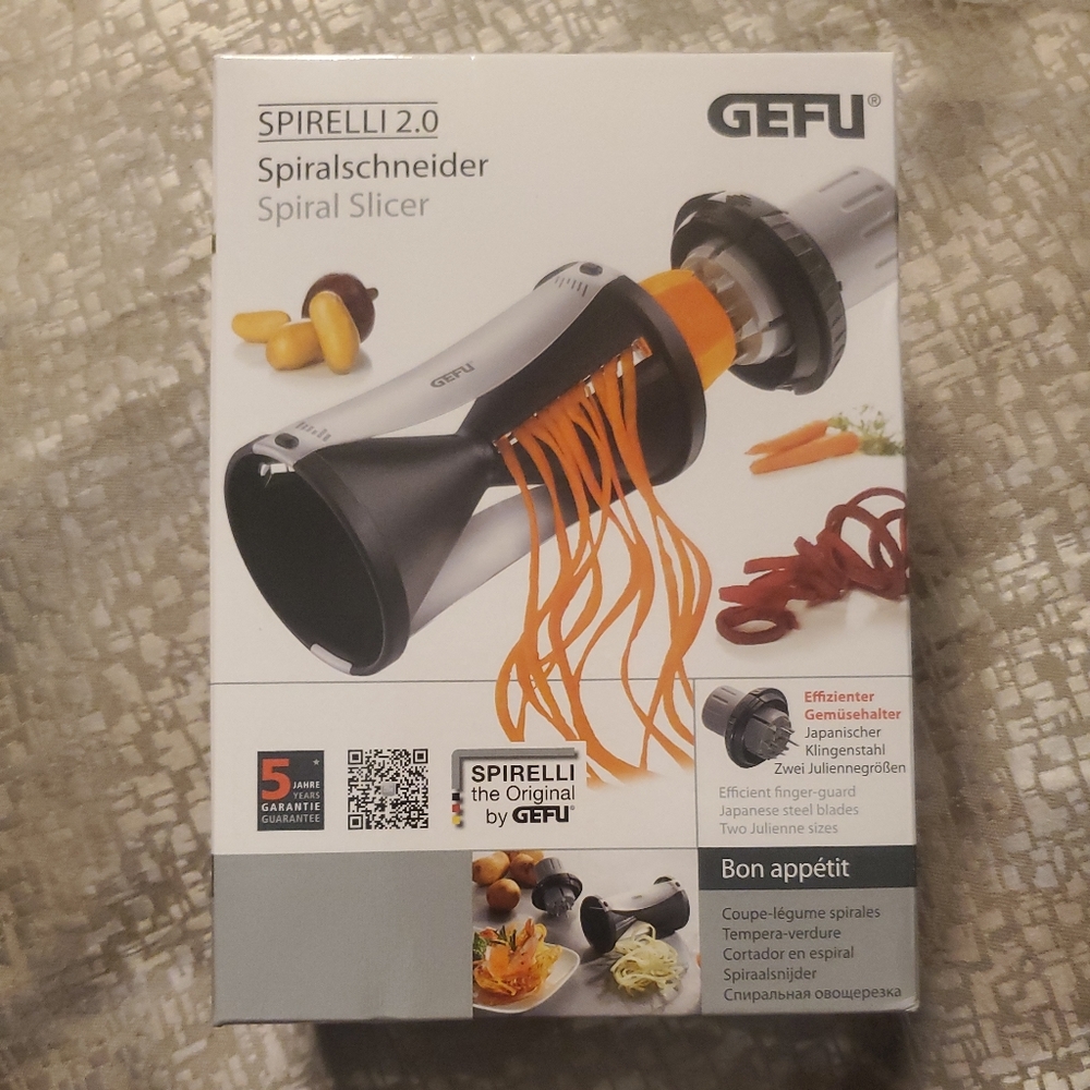 GEFU Spirelli Spiral Slicer 2.0 Julienne Size Strips Vegetable Cutter